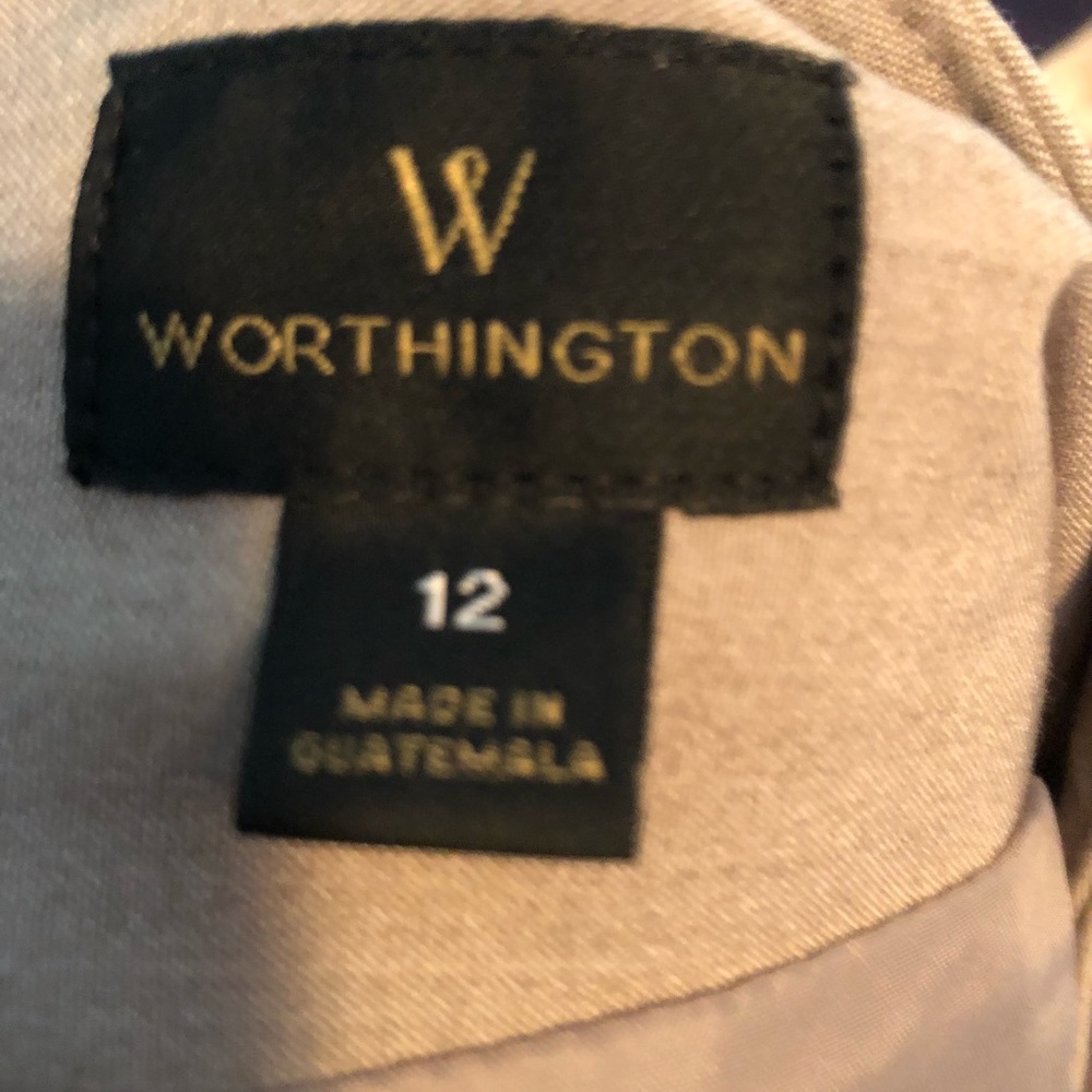 Nice beige lined skirt by Worthington size 12